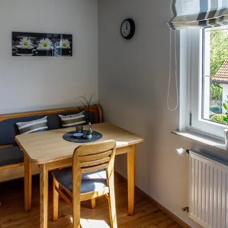 Obst- Und Karoline Apartment *