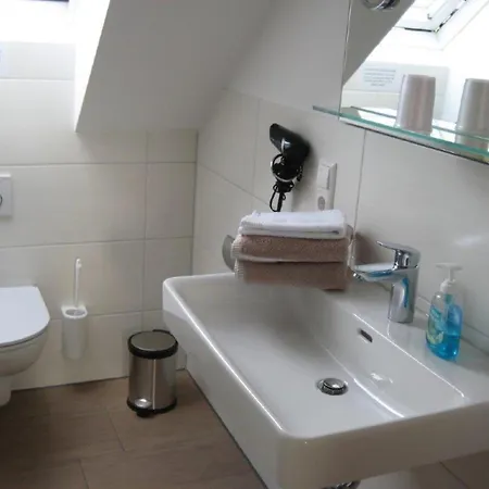 Obst- Und Karoline Appartement *