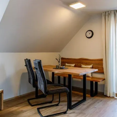 Appartement Obst- Und Karoline *